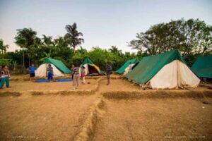 Kuveshi to Anmod via Castlerock